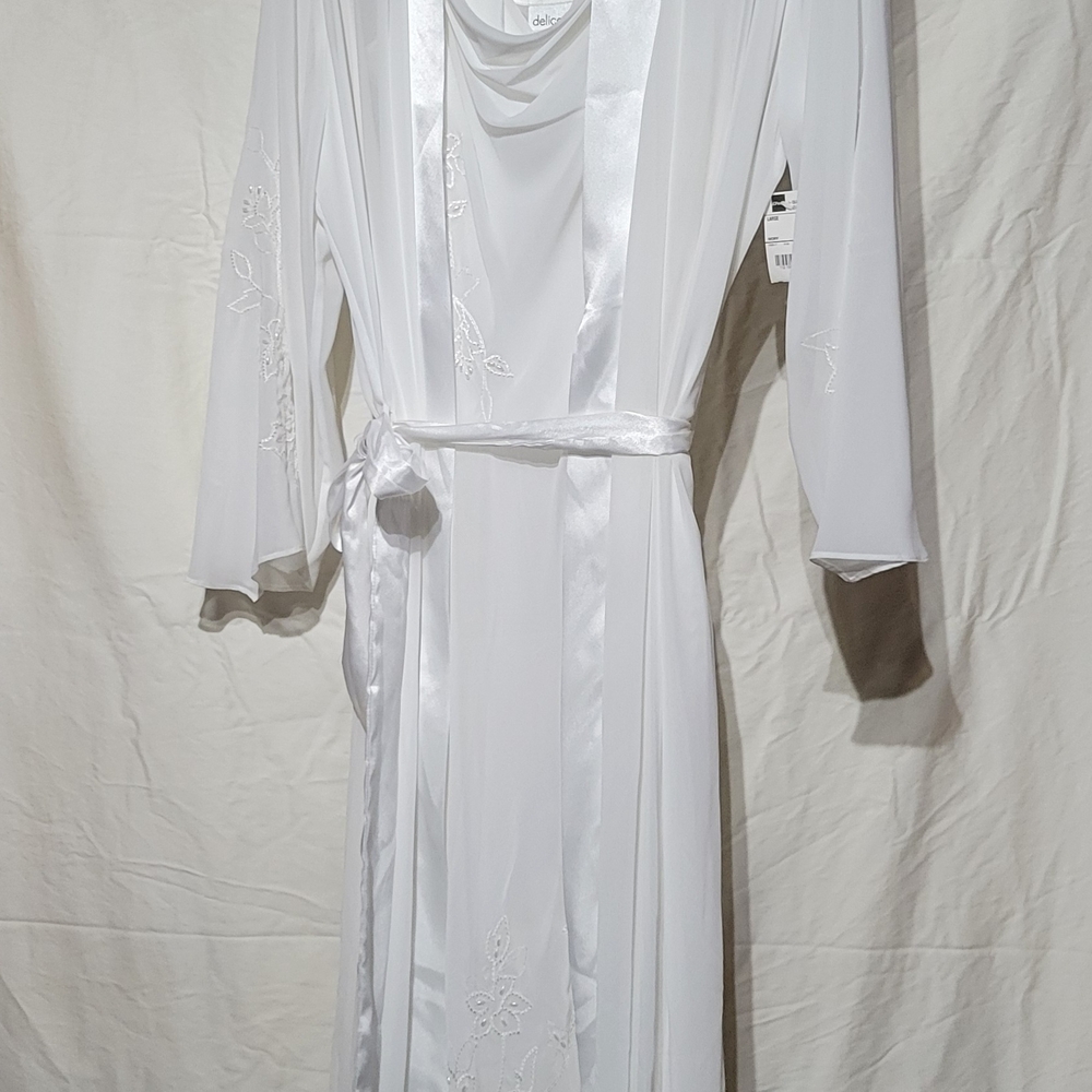 Elegant White Robe with Embroidered Details
